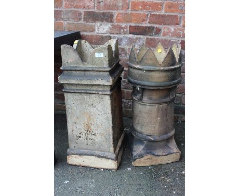 A CROWN TOPPED CERAMIC CHIMNEY TOPPER TOGETHER WITH ANOTHER H-71 CM