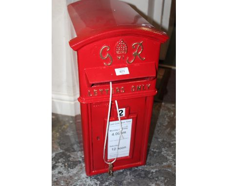 ***A REPRODUCTION GEORGE VI POST BOX**