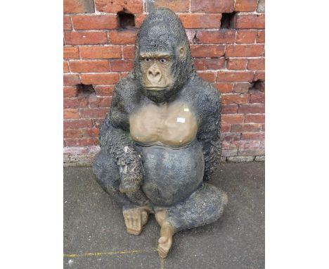 A LARGE FIBREGLASS GORILLA H-114 CM S/D
