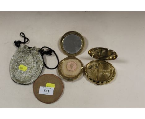 TWO VINTAGE LADIES POWDER COMPACTS TO INCLUDE A MUSICAL EXAMPLE