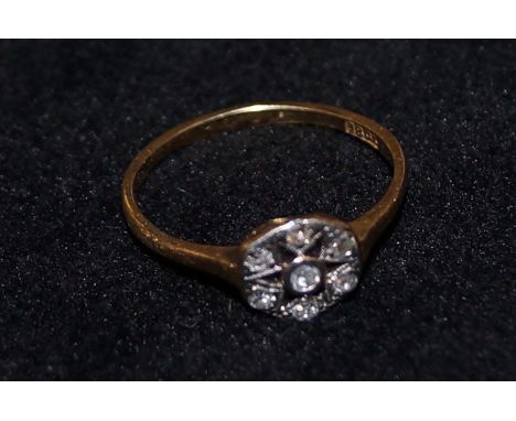 18 carat gold and platinum diamond ring, size K, 1.7 grams 