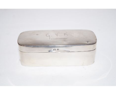 Antique Silver Trinket BoxBirmingham, 1910, D & F, 60g, Initialled GVK on lid