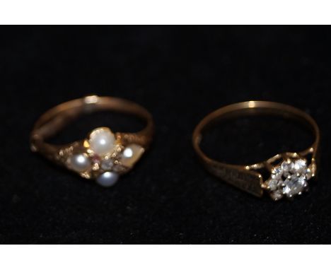 x2 9ct Gold dress rings 