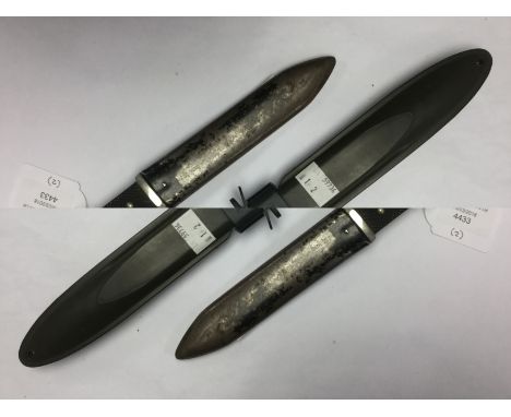 WW2 Third Reich Hitler Jugend dagger and scabbard. Grip has had the enamel HJ insignia removed. Early maker maker blade by EP