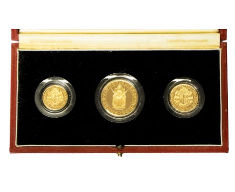 The 1989 Gold Proof Sovereign three coin set, two Pounds, Sovereign and half Sovereign 500th Anniversary of the first Gold So