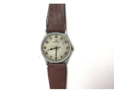WW2 British Omega military issue stainless steel manual wind wrist watch, engraved to reverse with broad arrow 6B/159, A27019
