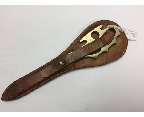 WW2 British Middle East Commando dagger. Brass guard. Single edged fullered blade 16cm in length, Complete with leather scabb