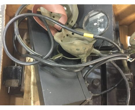 WW2 and post war RAF Wireless and Aircraft equipment: Pair of "Key, Morse Type D ref 10A/7373" AM marked in brown bakelite: C