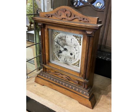 OAK MANTLE CLOCK - 37.5 CMS (H) APPROX
