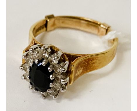 18 CARAT GOLD DIAMOND &amp; BLUE STONE RING - SIZE M/N - 5.6 GRAMS APPROX