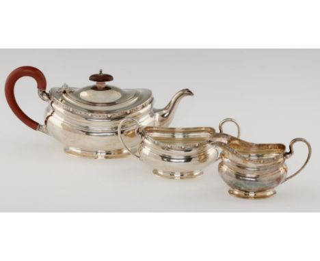 A GEORGE VI SILVER TEA SERVICE  teapot 13cm h, by Collingwood &amp; Sons Ltd, Birmingham 1938, 36ozs 17dwts (3)++Good conditi