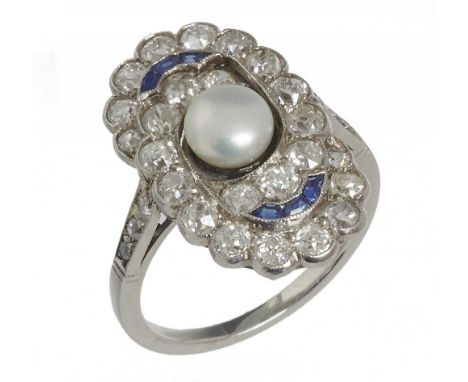 AN UNUSUAL ART DECO  DIAMOND, SAPPHIRE AND PEARL RING of two overlapping interlocking ovals, the old cut diamonds approx 1 ct