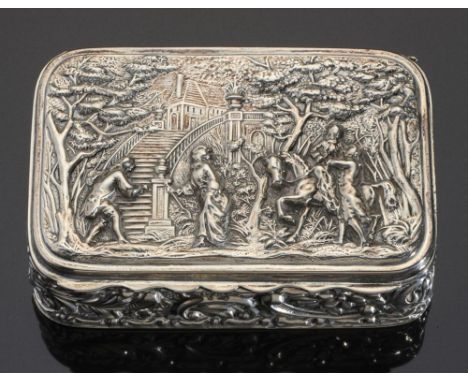 AN EDWARD VII DIE STAMPED SILVER SNUFF BOX  8.5cm l, by Nathan &amp; Hayes, Chester 1906, 2ozs 16dwts++Slight wear and polish