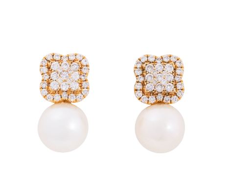 Ohrstecker mit Südseeperlen und Brillanten zus. ca. 0,9 ct, ca. WEISS (H)/VS, GG 21,6/14K (Rückstecker), 7,4 g, L: 19 mm, Zuc
