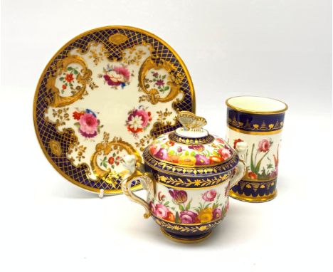 Early 19th century Spode chocolate cup and cover, with twin figural winged handles, decorated with a continuous band of flowe