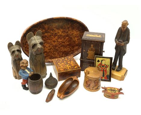 Early 20th century Sorrento four sided cigarette dispenser with marquetry decoration, H16.5cm, 19th century papier-mache tray