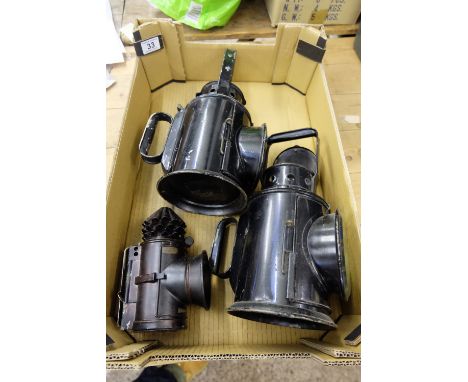 A collection of vintage hiatt and bladon railway lamps in very clean condition (3)