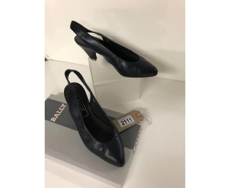 Bally navy leather court shoes high heeled sling back shoes 2 1/2" heels, size 38, 5