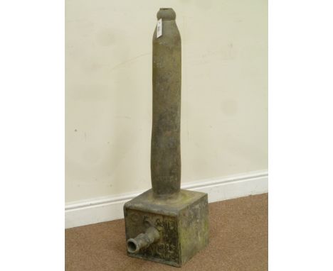 Late Victorian lead rain hopper, 'HD V.V 1895'