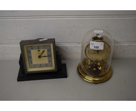 SMALL ANNIVERSARY CLOCK AND A FURTHER MANTEL CLOCK BY TEMCO IN BAKELITE CASE