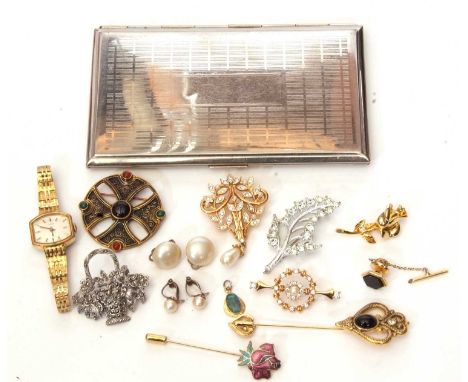 Mixed lot to include a chrome plated cigarette case, a ladies Timex wristwatch, brooches etc