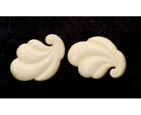 Vintage Buch and Deichmann cream plastic earrings dated 1981
