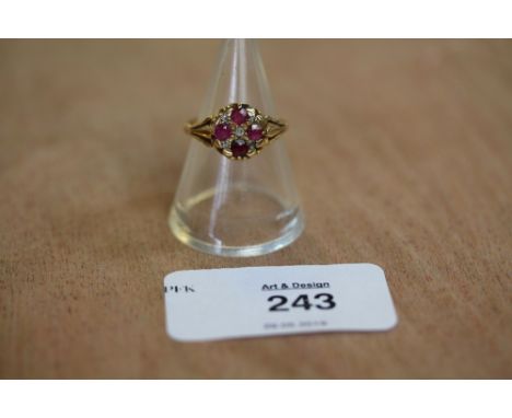 Victorian 18ct Gold Ruby and Diamond Chip Ring, size K