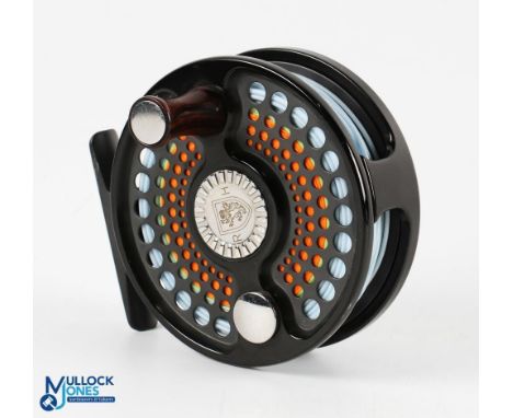 A fine Charlton USA salt water RHW model 8500.8 bone fish reel from the Signature Series Fly Reels by Charlton Outdoor Techno