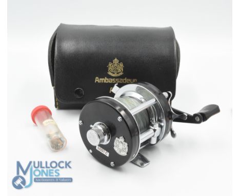 Abu Sweden Ambassadeur 5001C multiplier LHW No 740702, spindle tensioner, counter balanced handle. In original case with oil,