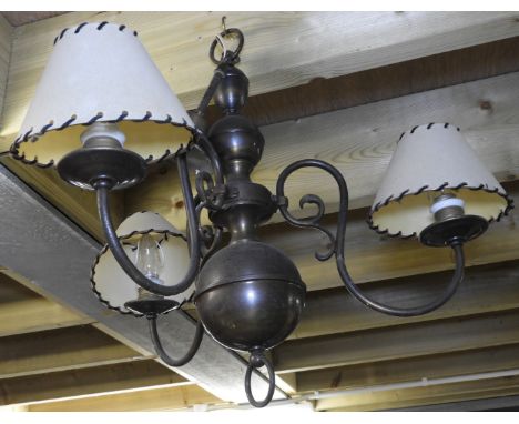 TRIPLE METAL CEILING LIGHT FITTING   