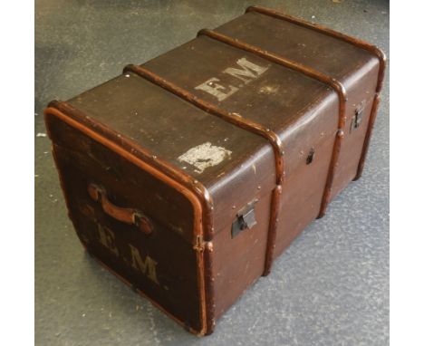CABIN TRUNK  