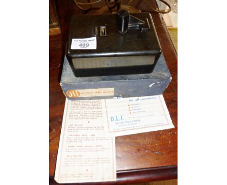 Vintage Dorset Light Industries bakelite electric table lighter in original (local interest, Bridport company)