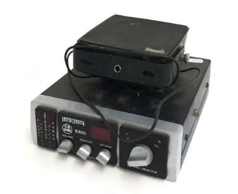 An Interceptor TC300 CB27/81 with Mustang 5W speaker 