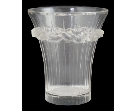 A Lalique Boulouris pattern vase, encircled with a ring of frosted glass birds, Lalique France script signature, diameter 13.