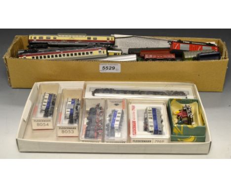 Railways N Gauge- Graham Farish 8055 4-6-4  steam Locomotive;  others inc  7969,  two 8053, 8054, Rapido passenger coaches, L