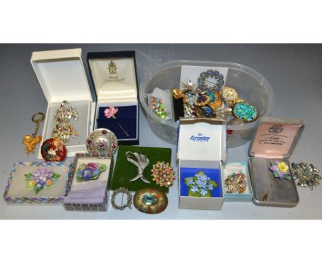 Jewellery - a micro mosaic flower brooch; a pair of basket of flower brooches; a Royal Crown Derby stick pin; others, various