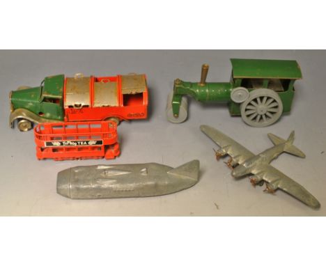 Toys- a Triang Minic toys steam engine, Dinky No. 23 Speedlike racer car, etc. (5) 