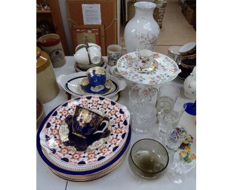 Cabinet cups and saucers, Minton cake stand, Royal Worcester cup and saucer etc 