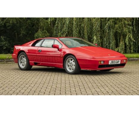Cracking 2.2 Esprit Turbo from long term ownership.In 1987, the Esprit was restyled, with a less angular, more rounded shape 