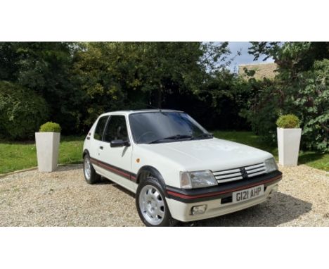 A well-restored, Phase 1.5 UK-car that appears refreshingly standard and unmolested.UK-supplied, right-hand drive, Phase 1.5 