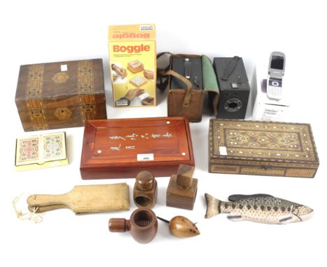 Assorted collectables. Including a 19th century inlaid box, a mother of pearl inlaid boxes, items of treen, a mahjong set, va