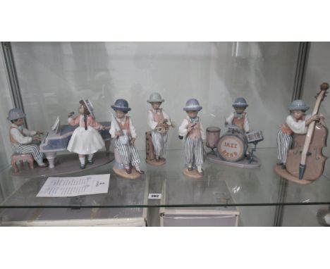 Lladro six piece Jazz band comprising pianist and singer, drum kit, saxophone, double bass, trumpet and clarinet, double bass