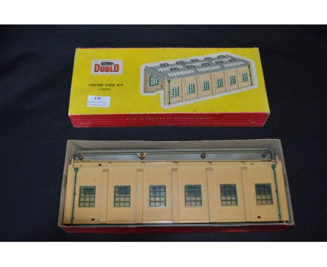 Boxed Hornby Dublo Engine Shed Kit 
