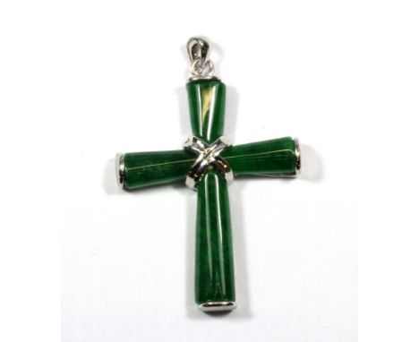 A white metal mounted jade cross, H. 5cm.