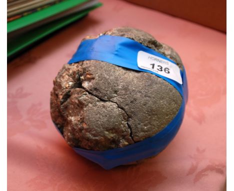 UNUSUAL GEOLOGY SAMPLE (UNKNOWN ITEM)