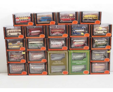 A group of EFE 1:76 scale diecast buses in mixed liveries to include two twin packs - VG in G/VG boxes (22)