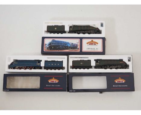 A group of BACHMANN OO gauge Class A4 steam locomotives comprising: 'Dominion of New Zealand' and 'Osprey' in BR green livery