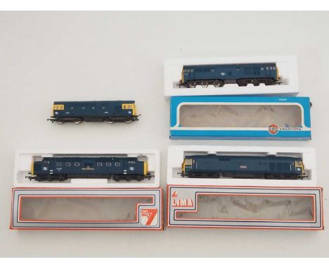 A group of boxed and unboxed OO gauge diesel locomotives by LIMA and AIRFIX - G/VG in G boxes (where boxed) (4)