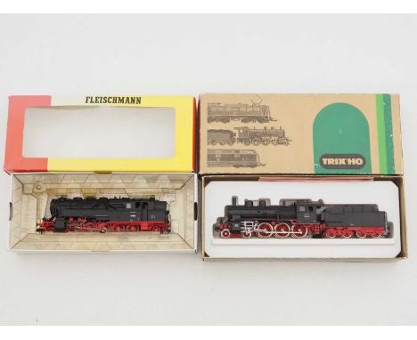 A pair of HO gauge German Outline steam locomotives by FLEISCHMANN and TRIX - VG in G/VG boxes (2)