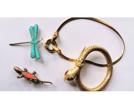 Collection of zoomorphic jewellery. A 925 silver enamel dragonfly brooch, A yellow metal lizard brooch, A yellow metal serpen